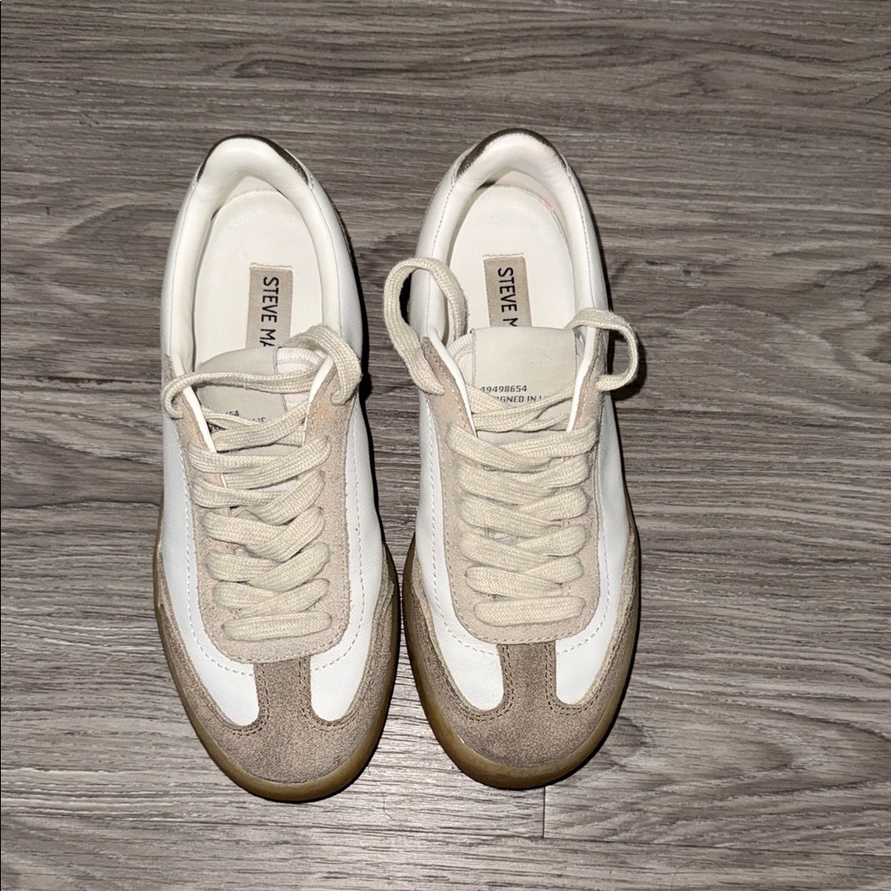 Steve Madden Cream and Tan Casual Sneakers Size 5M